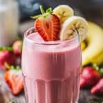 strawberry banana smoothie recipe without yogurt​